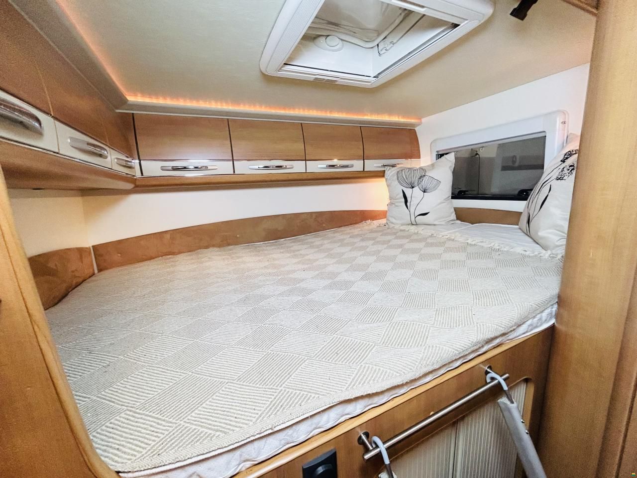 Hobby T500 Van exclusive