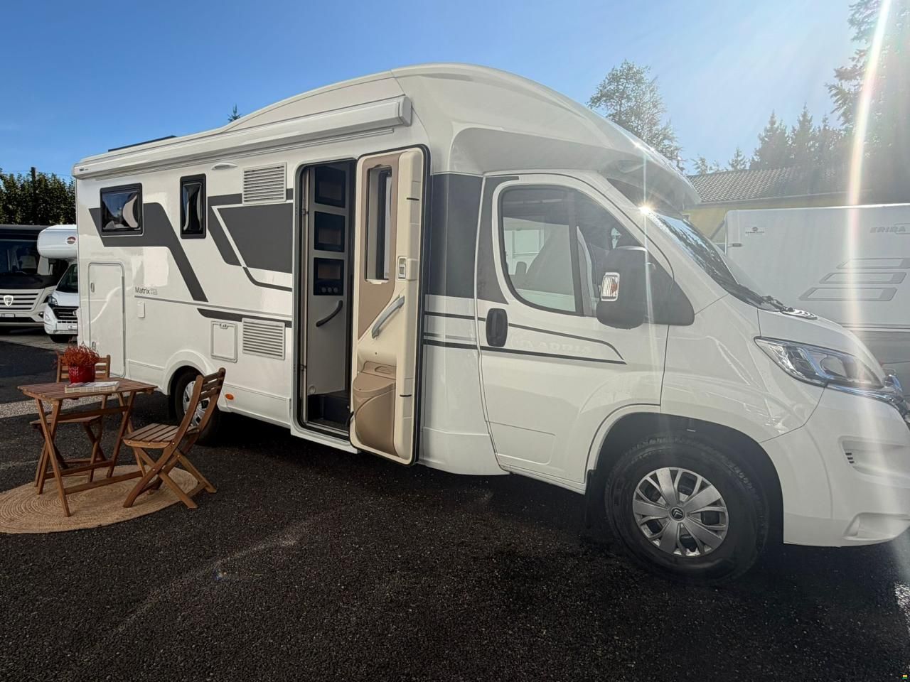 Adria Matrix 670SL mit Einzelbett&Hubbett!