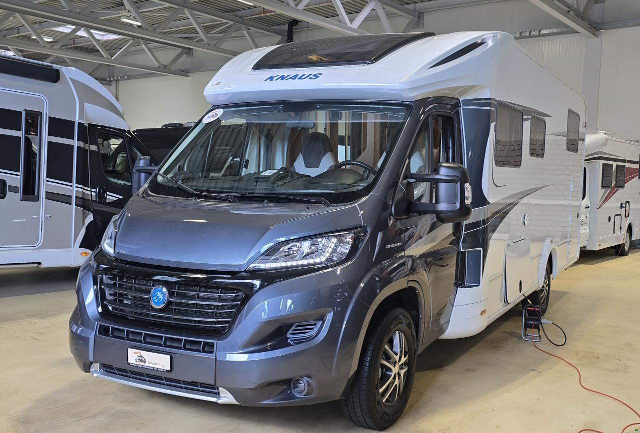 Knaus SUN TI 700 MEG