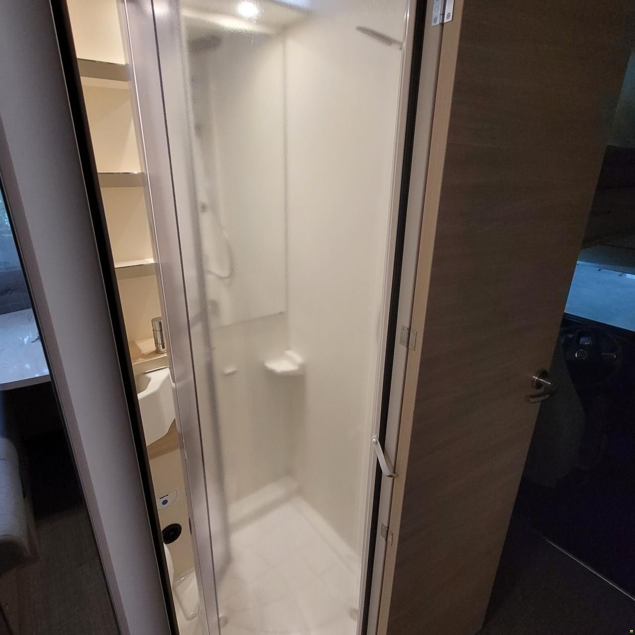 Eura Mobil Activa One 650 HS