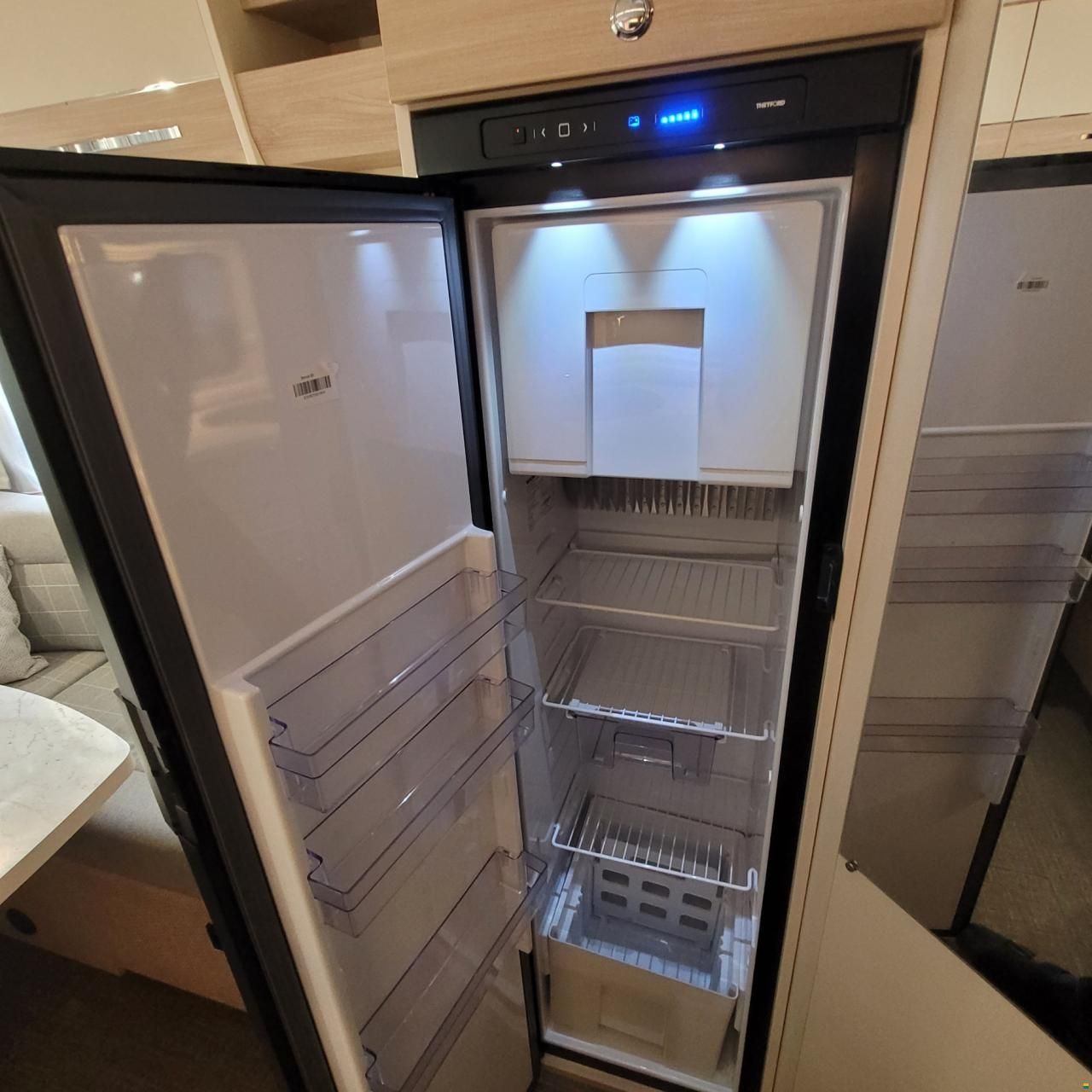 Eura Mobil Activa One 650 HS