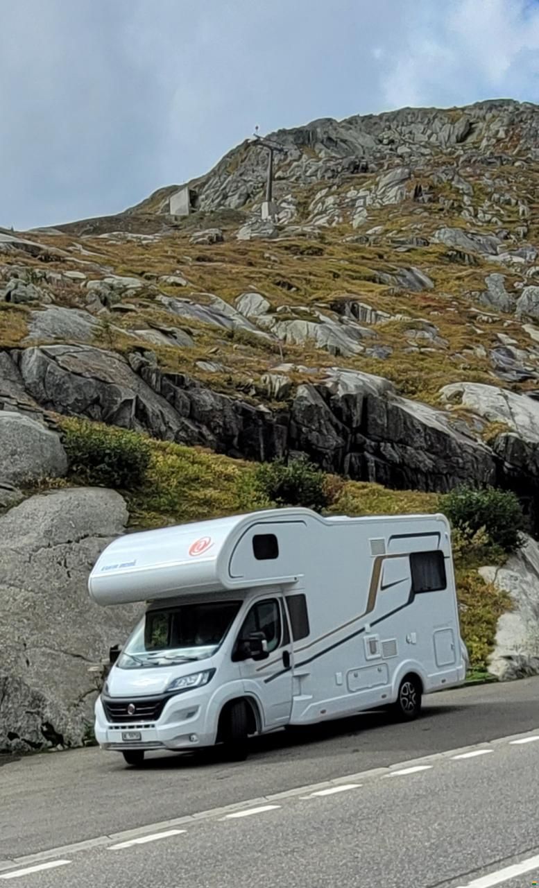 Eura Mobil Activa One 650 HS