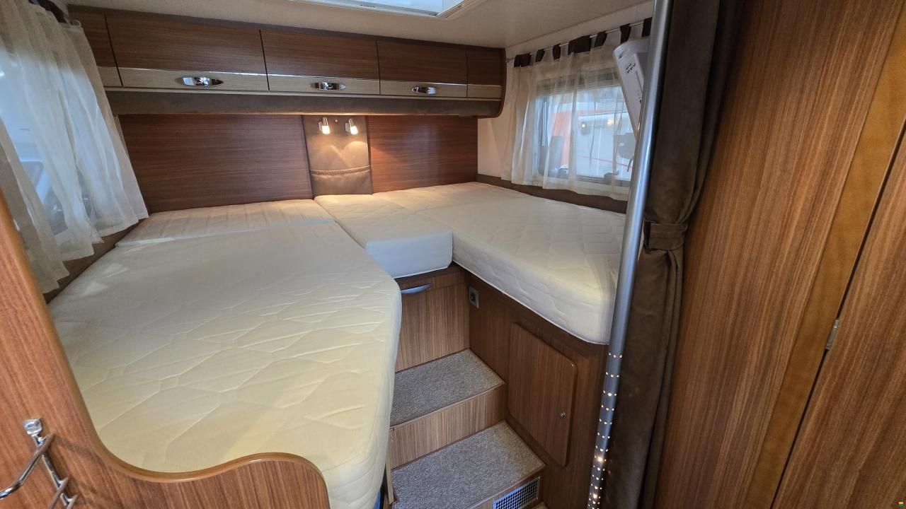 Adria Compact SL