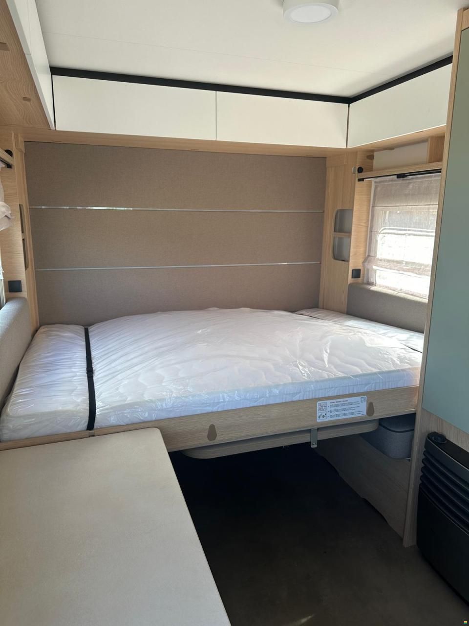 LMC Style 400 F Mod. 2027 mit Aufstelldach