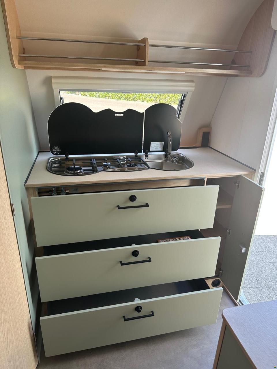 LMC Style 400 F Mod. 2027 mit Aufstelldach