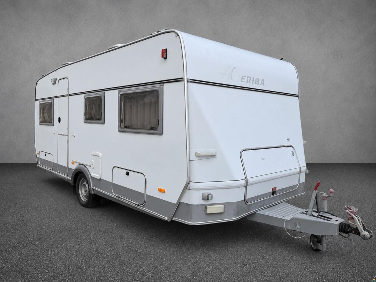 Hymer Eriba Nova 532
