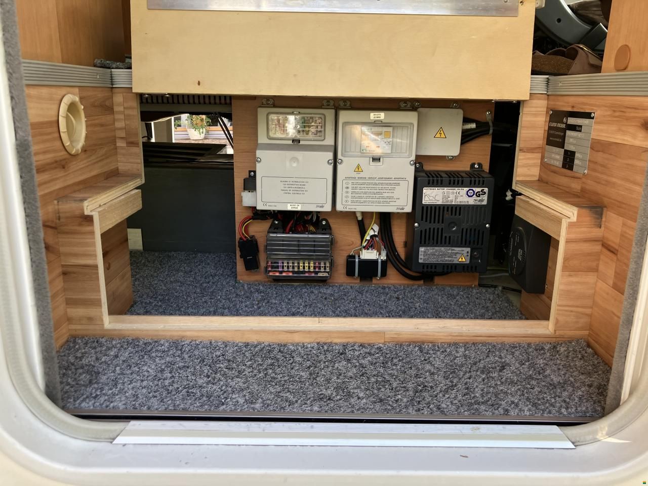 Eura Mobil TA570HS