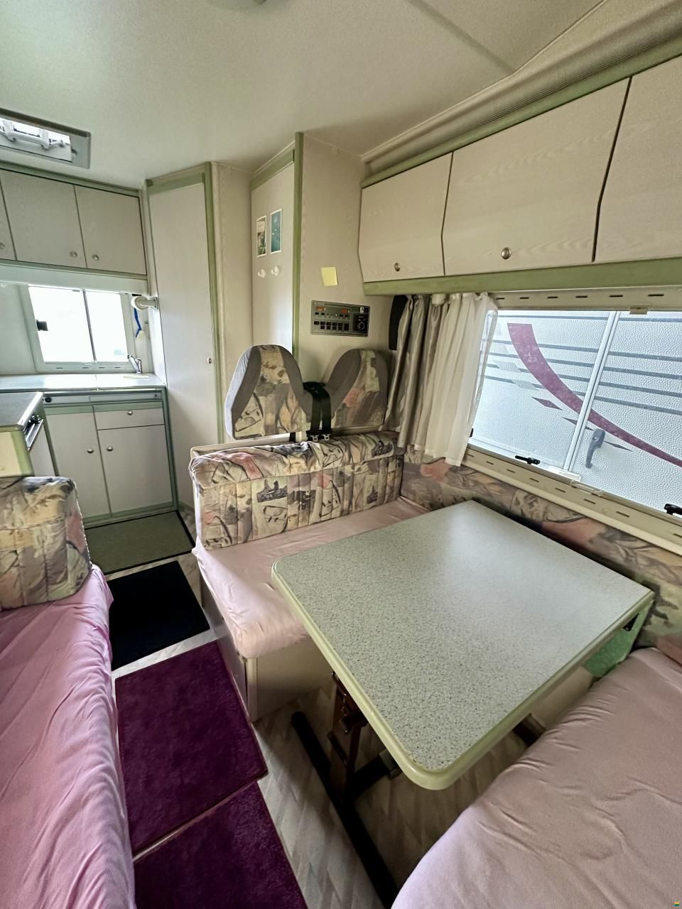 Knaus Traveller 595
