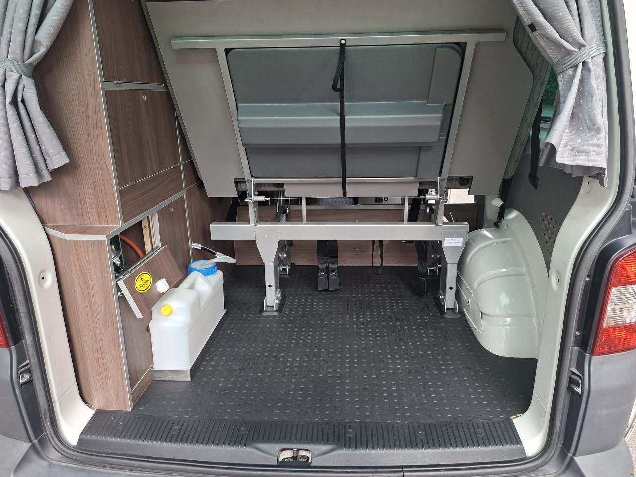 Volkswagen T5.1 MAREMONTI COMFORT CAMPER 5SITZE