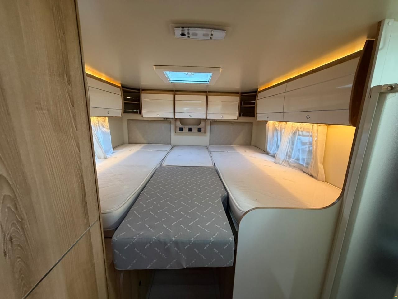 Citroen **GIOTTILINE THERRY 32B**LÄNGS-HUBBETT**