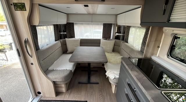 Hobby De Luxe 515 UHL