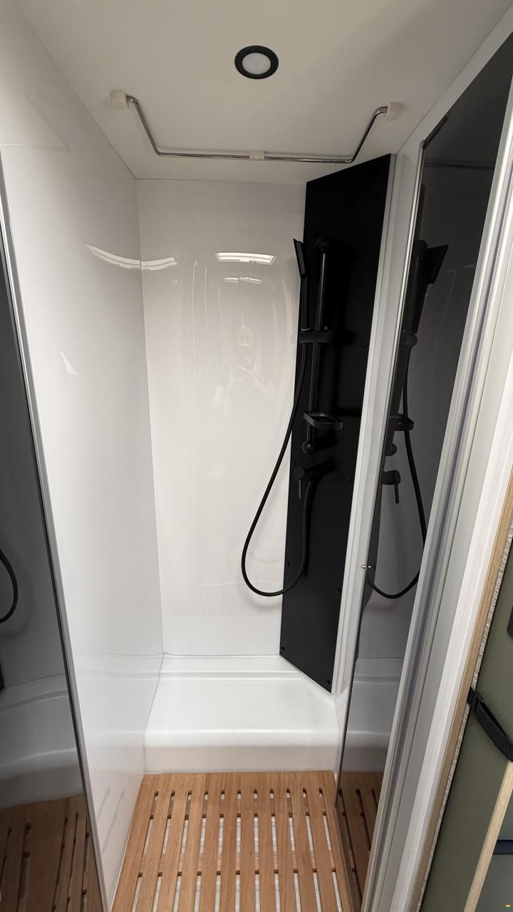 Challenger X260 Open Edition
