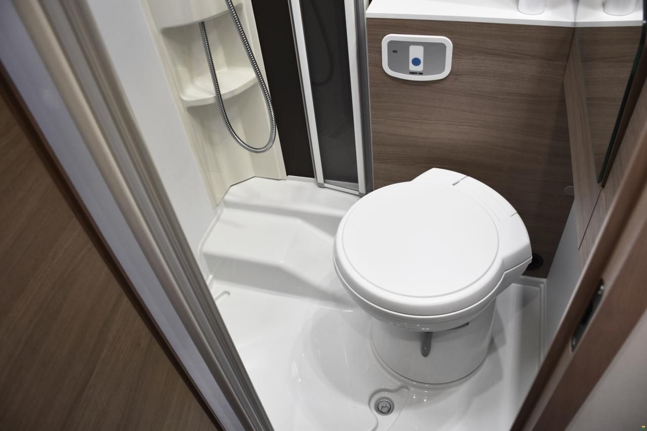 Adria COMPACT SL PLUS 2.3 MJ2 150 AUTOMAT