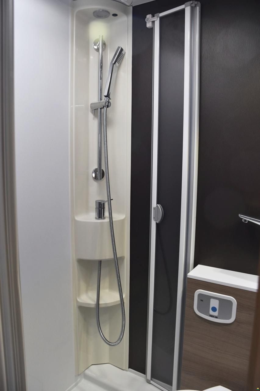 Adria COMPACT SL PLUS 2.3 MJ2 150 AUTOMAT