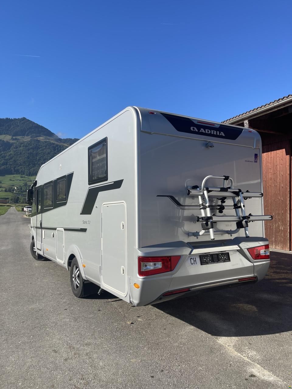 Adria Sonic 700SL Plus