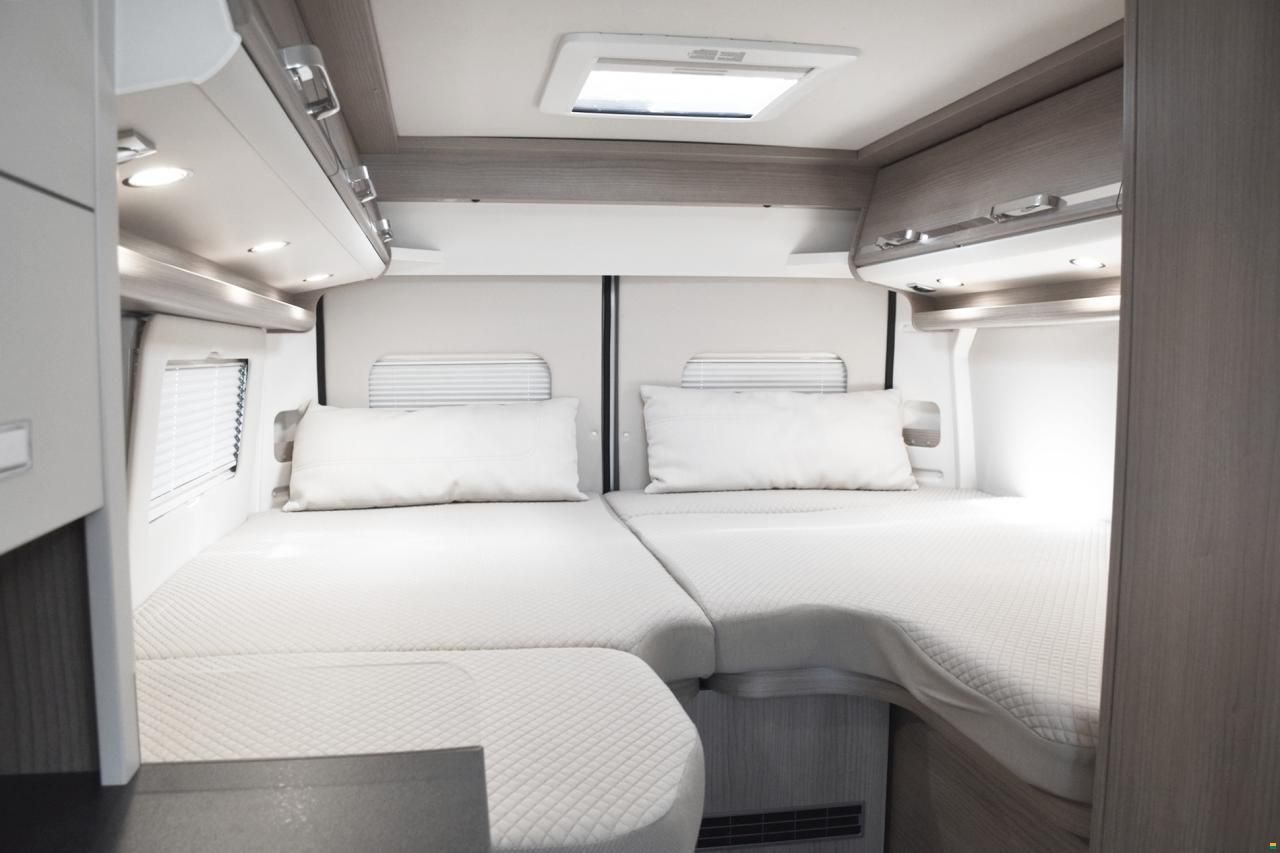 Malibu CARTHAGO VAN 640 LE RB CHARMING AUTOMAT