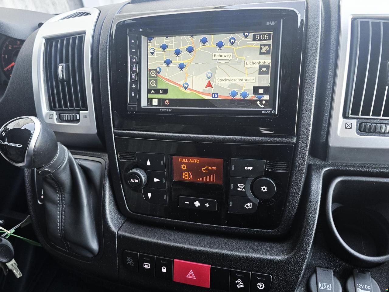 Malibu CARTHAGO VAN 640 LE RB CHARMING AUTOMAT