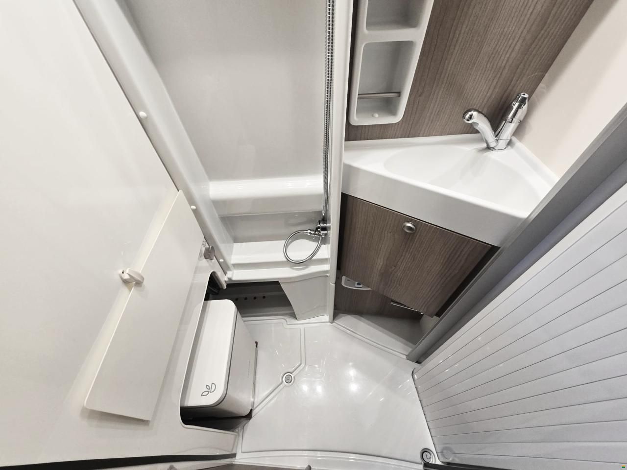 Carthago MALIBU VAN 640 LE RB CHARMING AUTOMAT