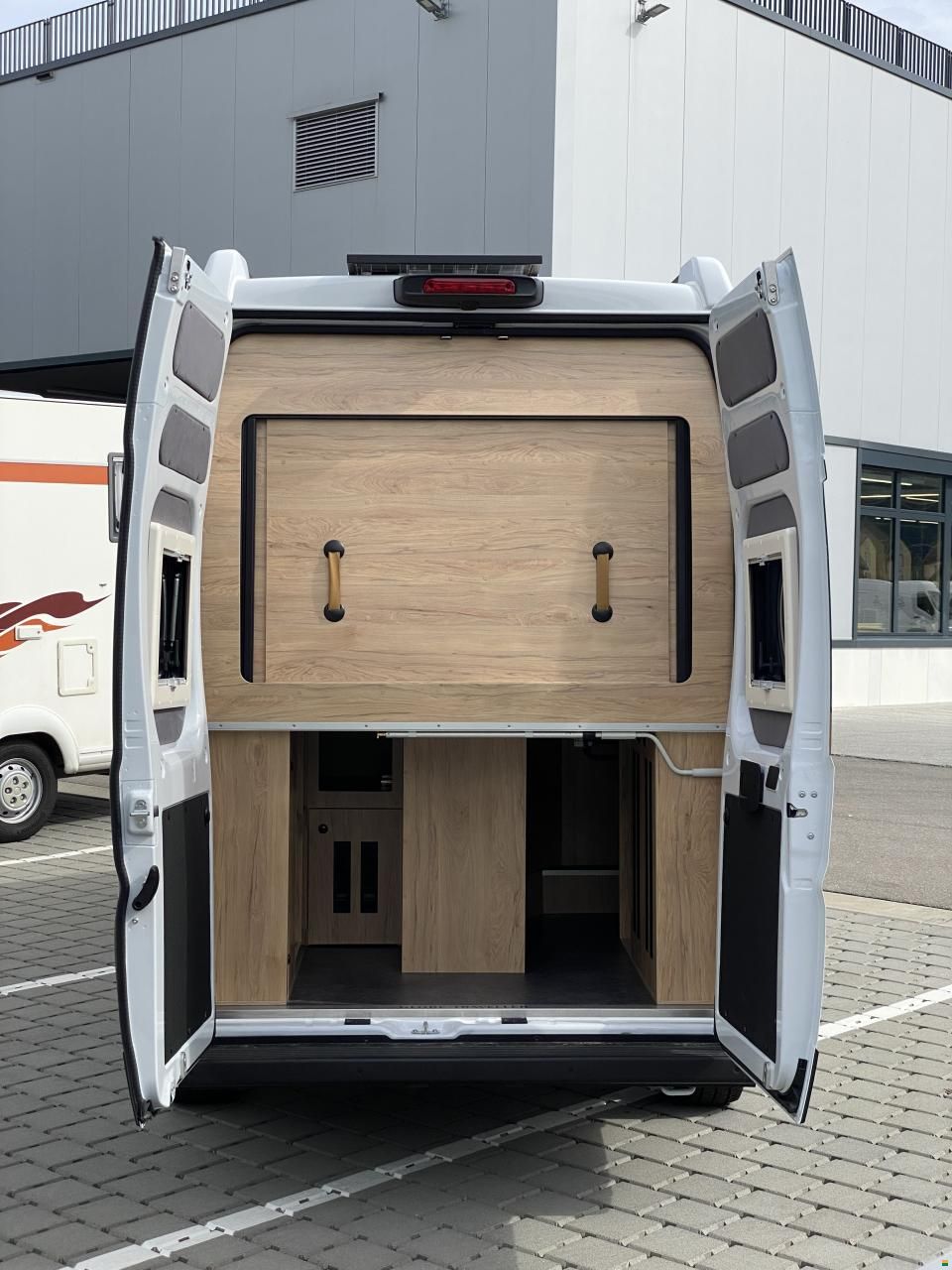 Globe-Traveller Pathfinder Z
