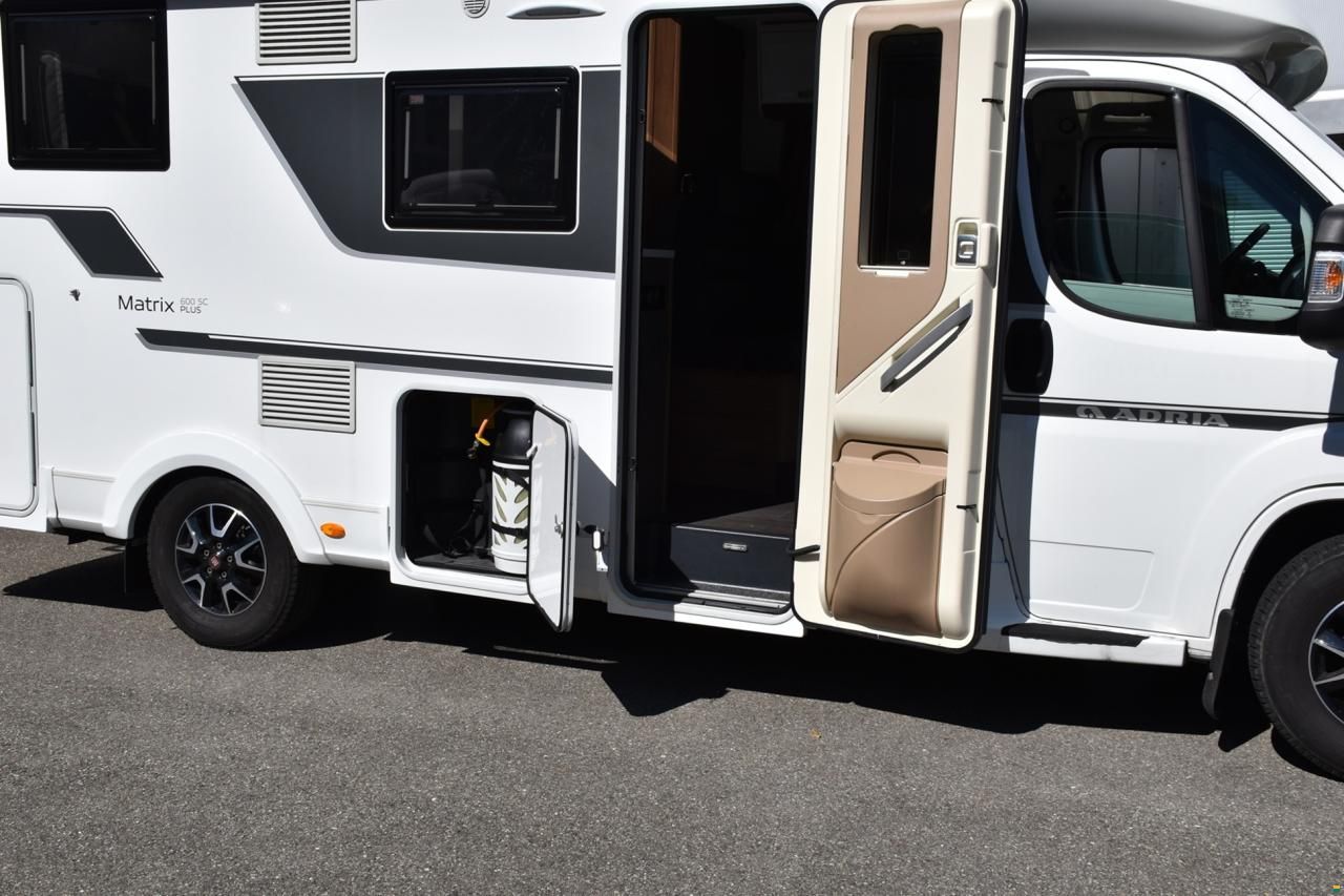 Adria MATRIX 600 SC PLUS 2.3 MJ 160 AUTOMAT