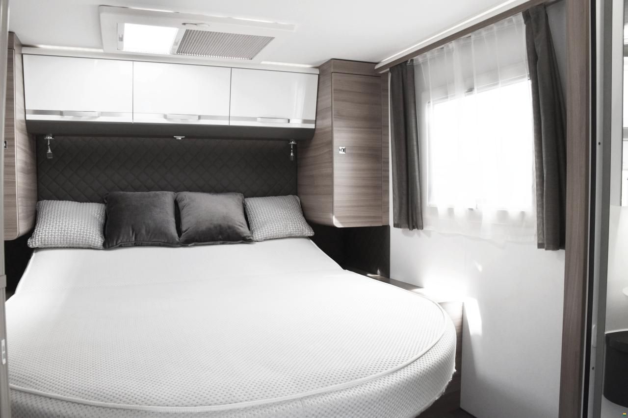 Adria MATRIX 600 SC PLUS 2.3 MJ 160 AUTOMAT