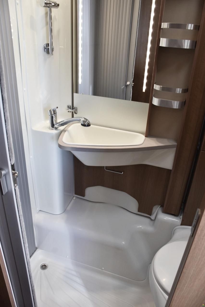 Knaus VAN TI 650 MEG PLATINUM SELECTION 2.0