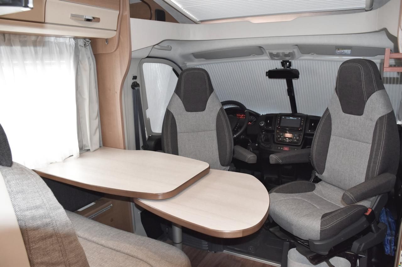 Knaus VAN TI 650 MEG PLATINUM SELECTION 2.0