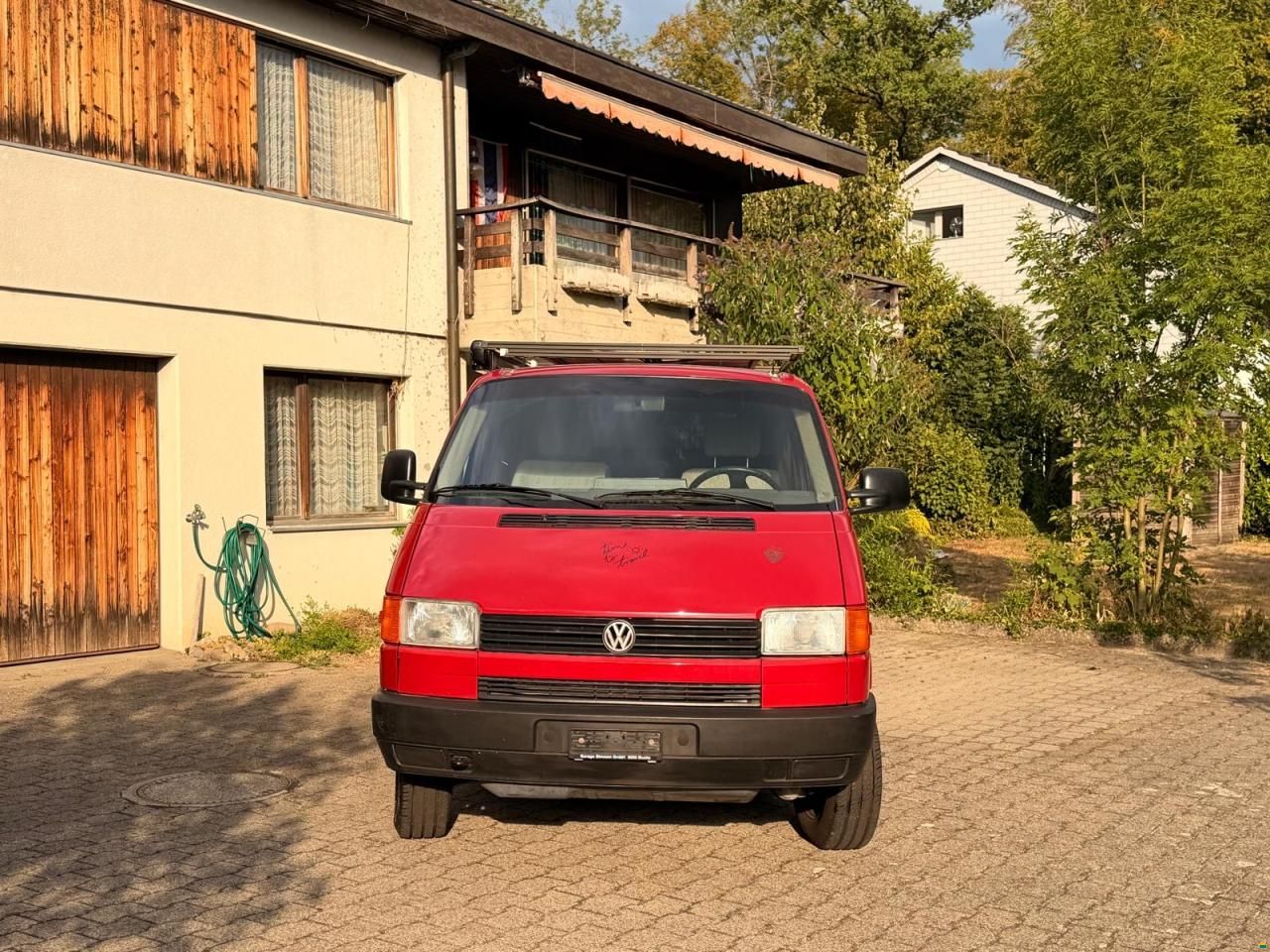 T4