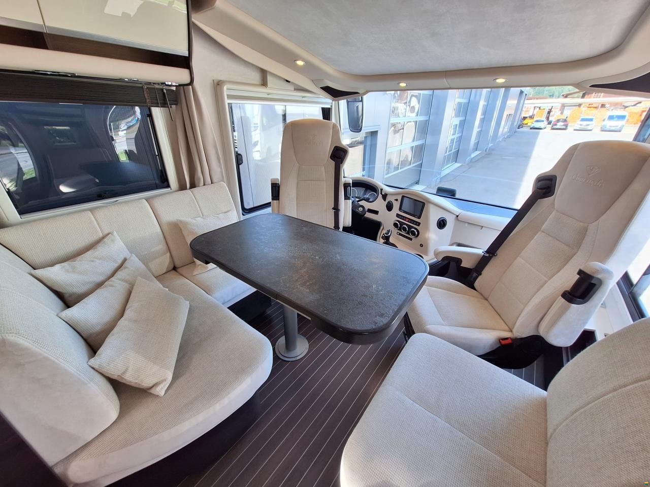 Concorde Carver 790L