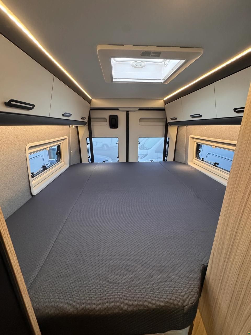 Sun Living V 65GX 20ED