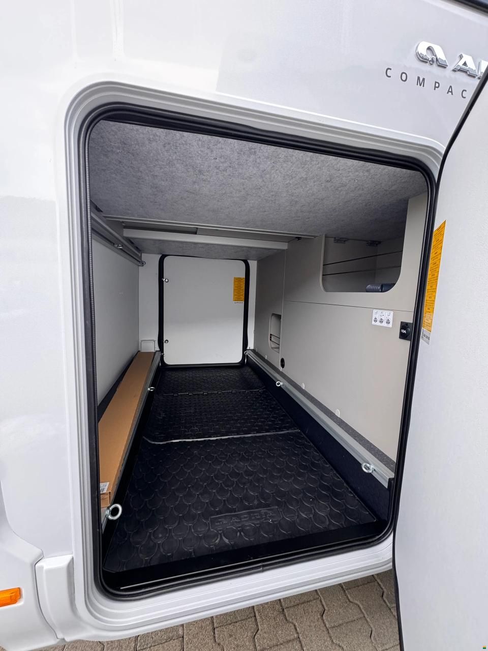 Adria COMPACT SELECT DL