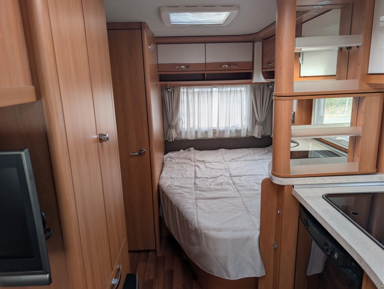 Eriba Nova 465