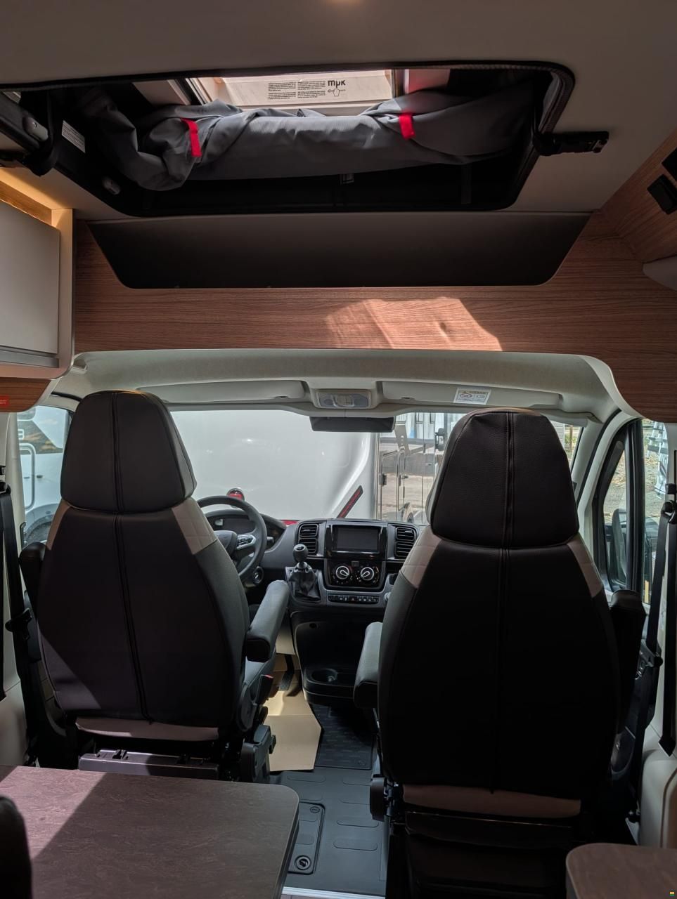 Weinsberg CaraBus 600 MQ Edition Fire