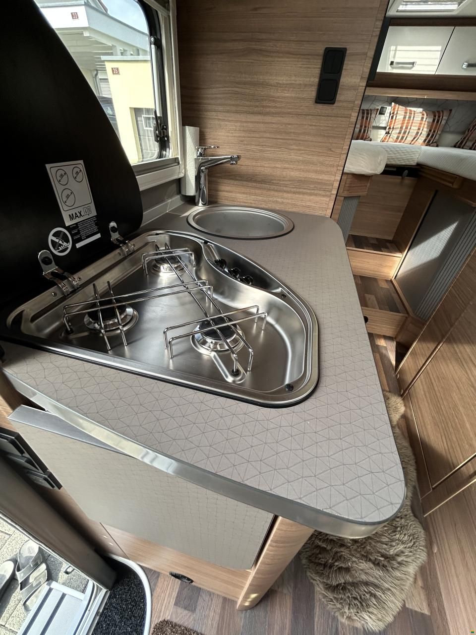 Weinsberg CaraCompact MB640 MEG Pepper Edition OWN