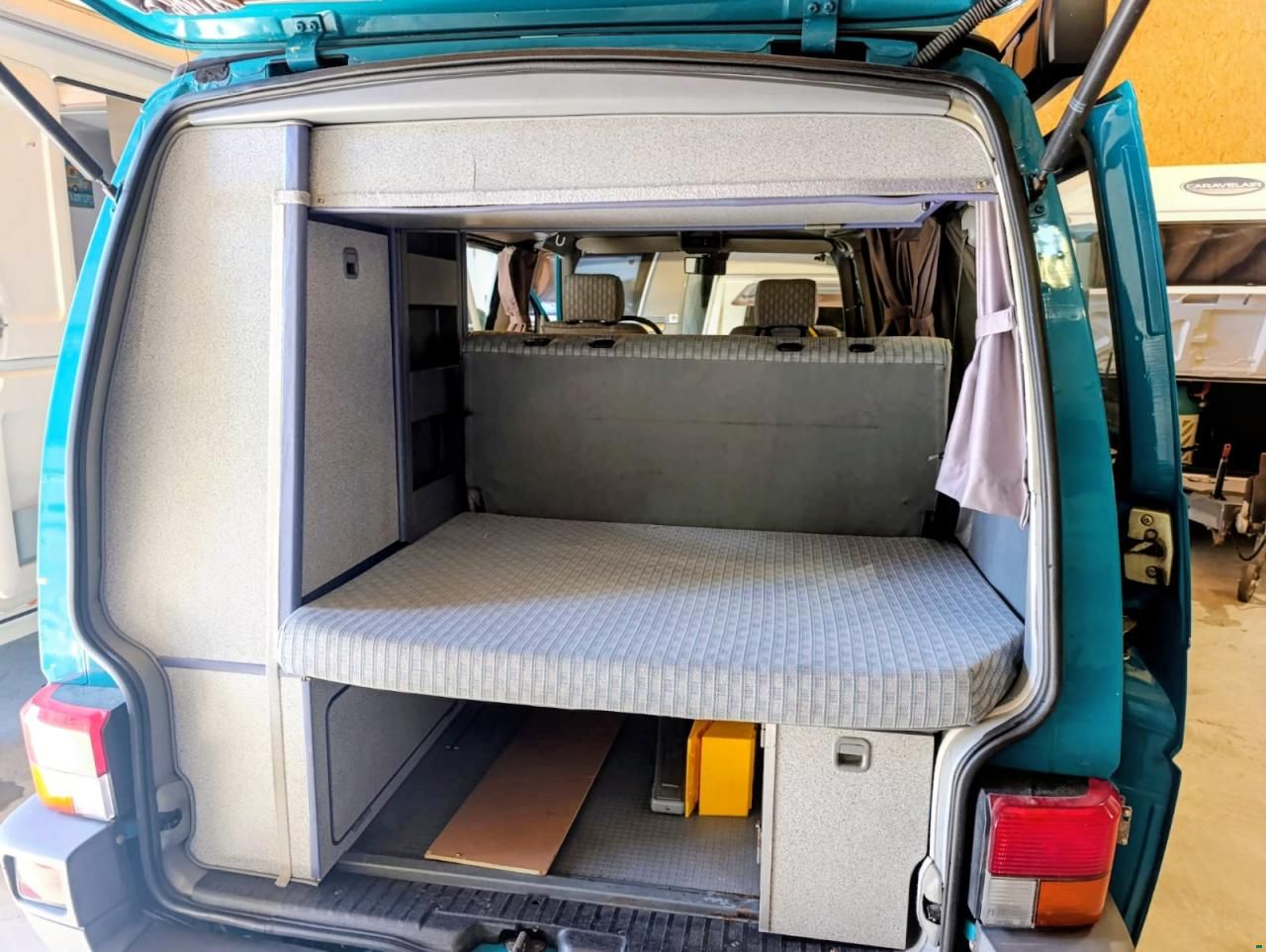 Volkswagen T4 California
