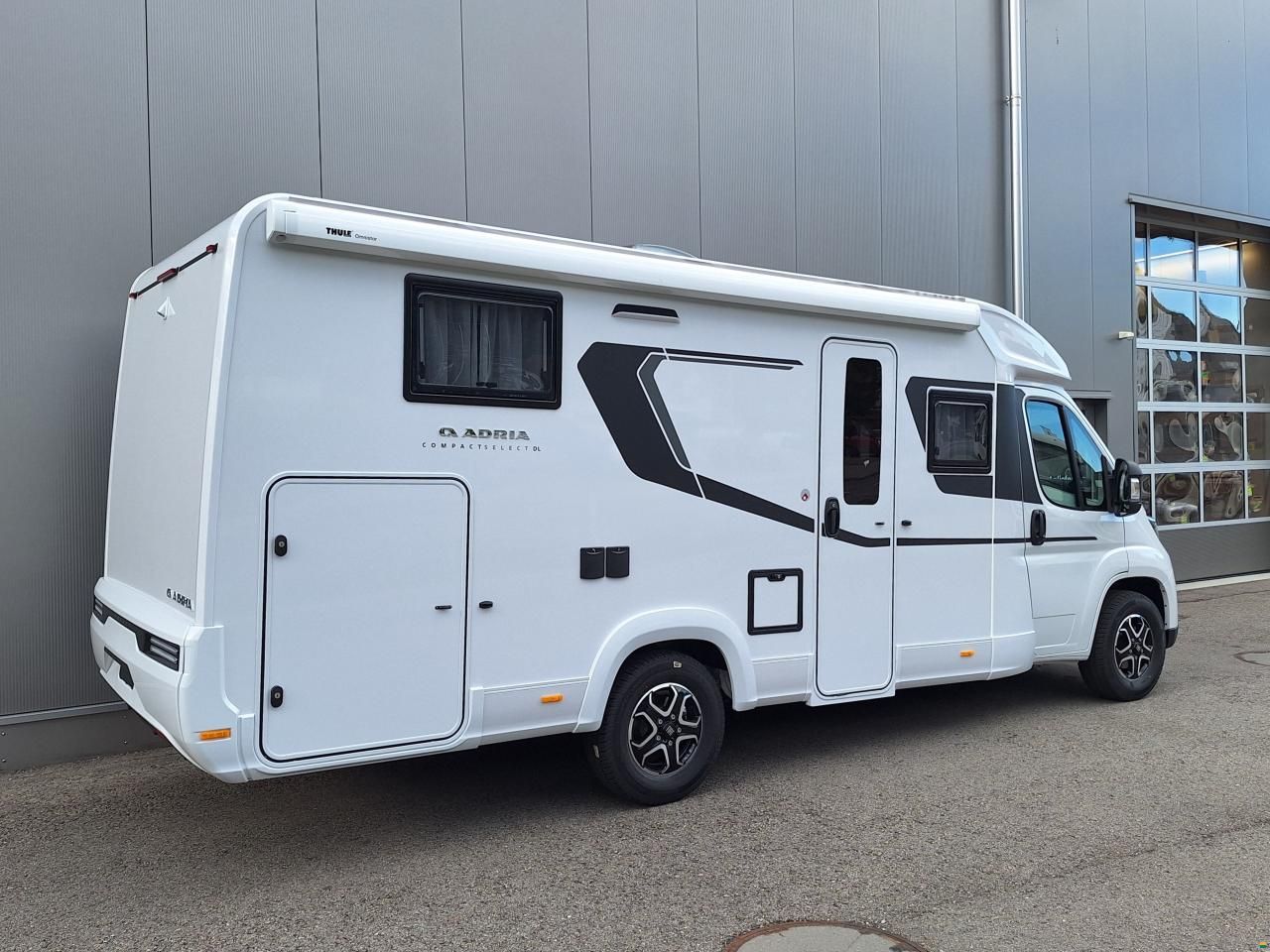 Adria Compact Select DL