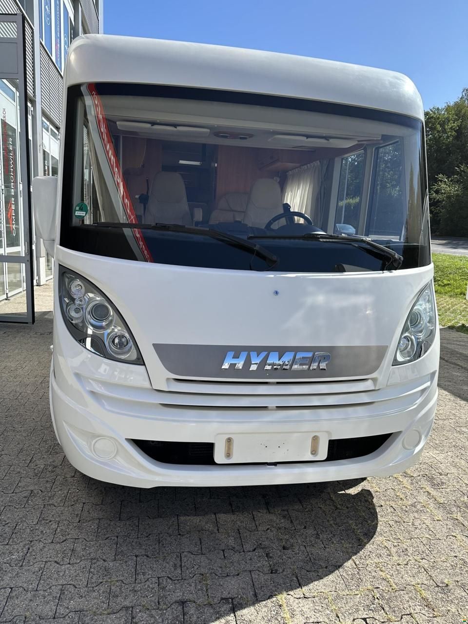 Hymer Exsis-i 588