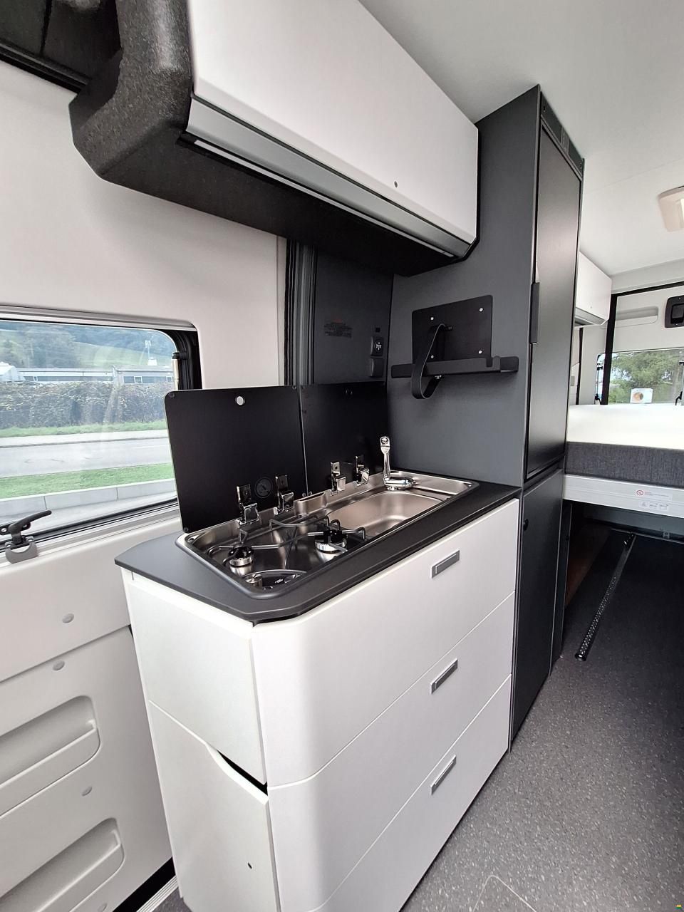 Adria Twin Supreme 640 SGX