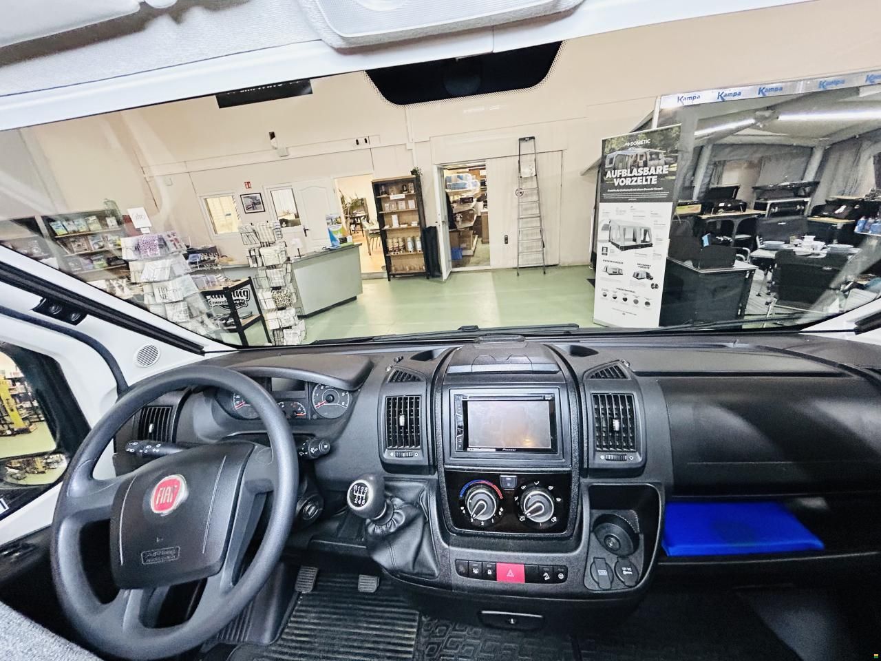 Hymer Free 600