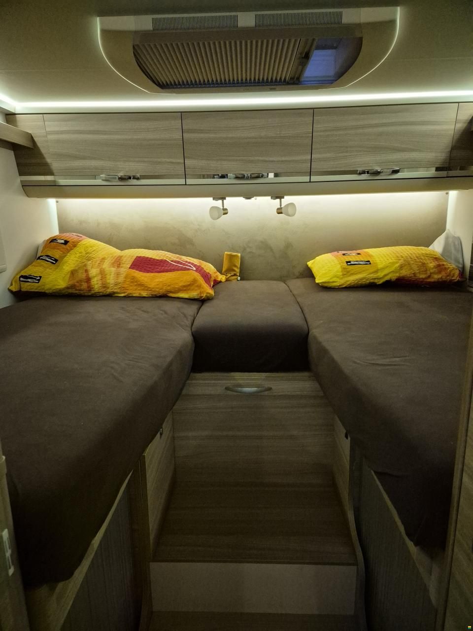 Adria Coral Plus S 670 SL