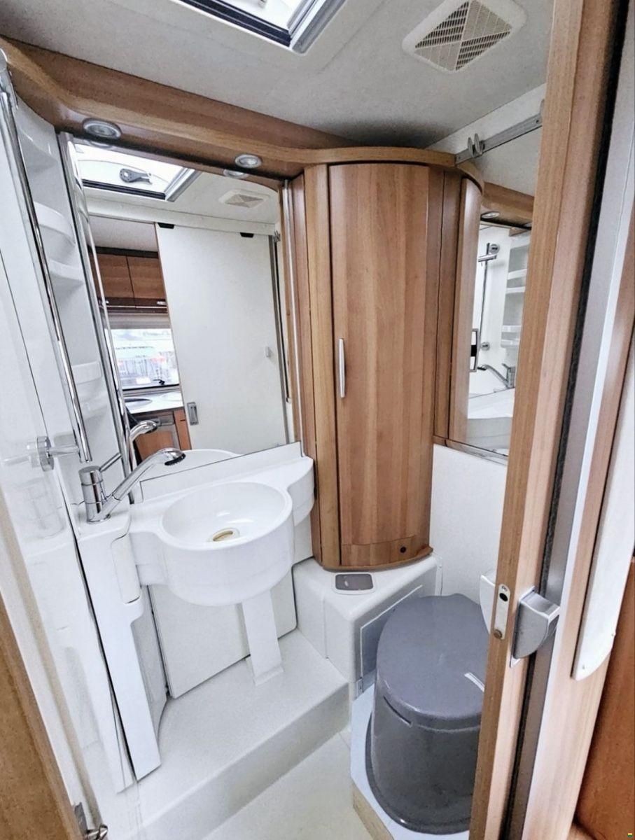 Hymer 512 Whiteline