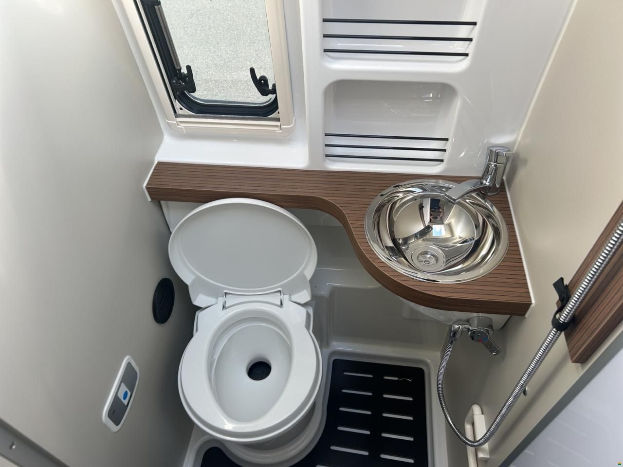 Westfalia Columbus 600D 2.2D 8G
