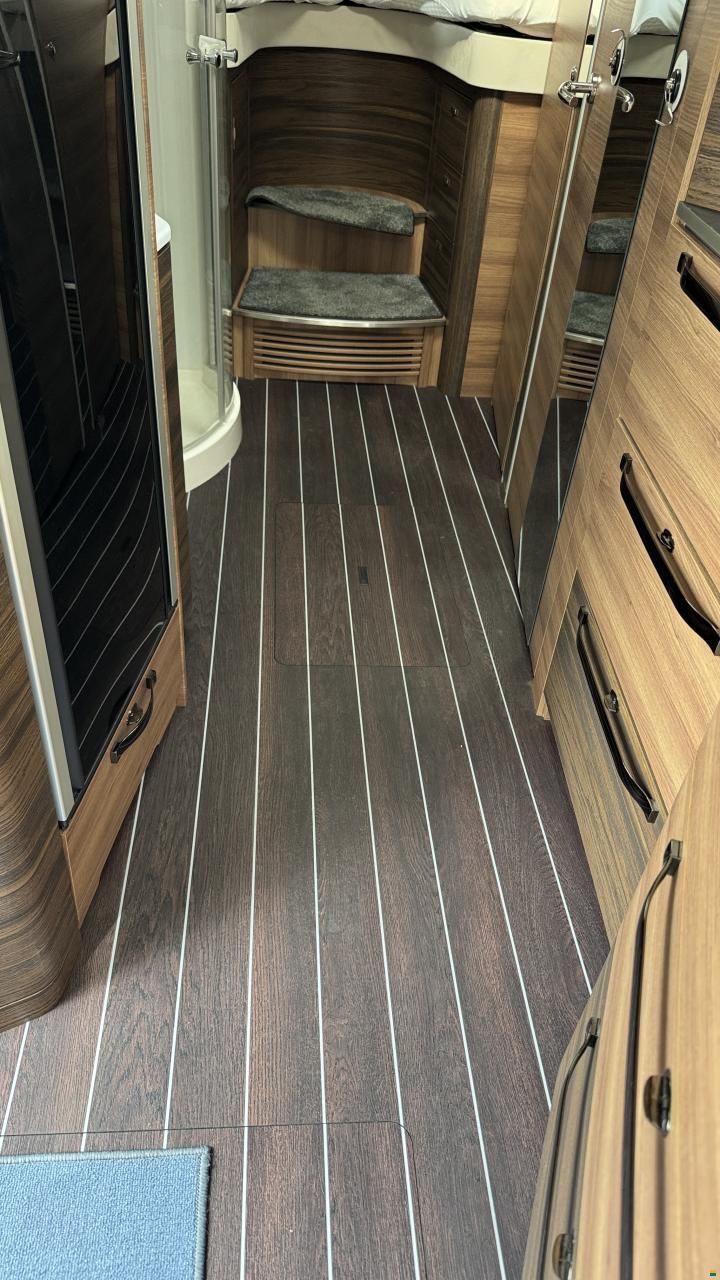 Knaus Sun I 900