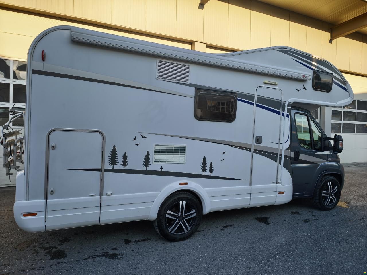 Knaus Sky Traveller 600 DKG