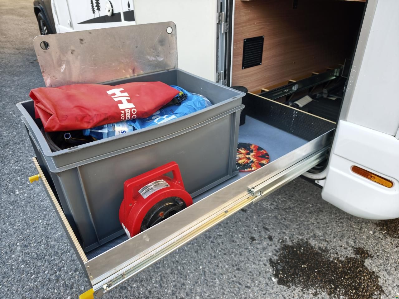 Knaus Sky Traveller 600 DKG