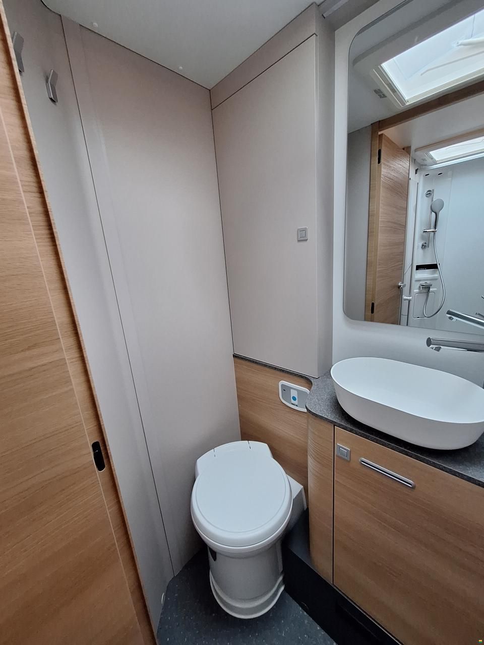 Adria Matrix Select 670 SL