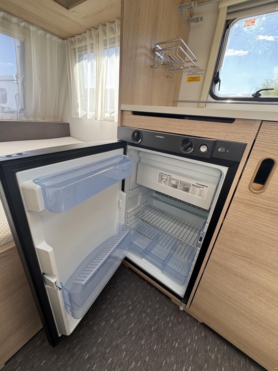 Adria Aviva 400 PS