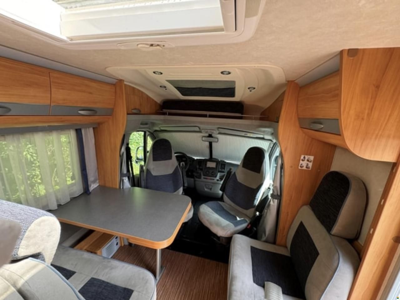 Adria Coral S 670 SL