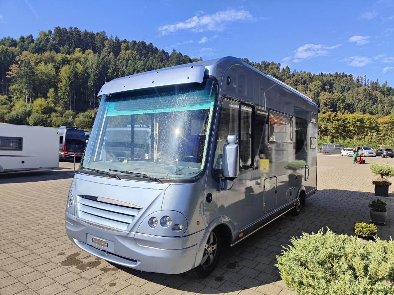 Niesmann-Bischoff Arto 6000i