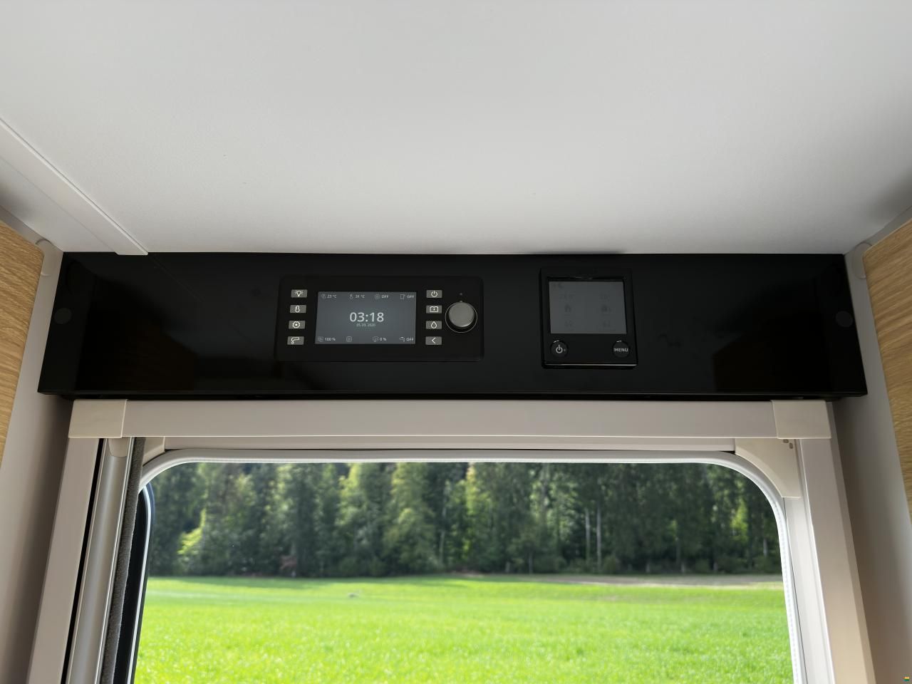 Adria Adora 572 UT Oxford Edition